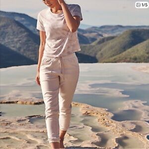 Athleta Farallon joggers Cream size 4